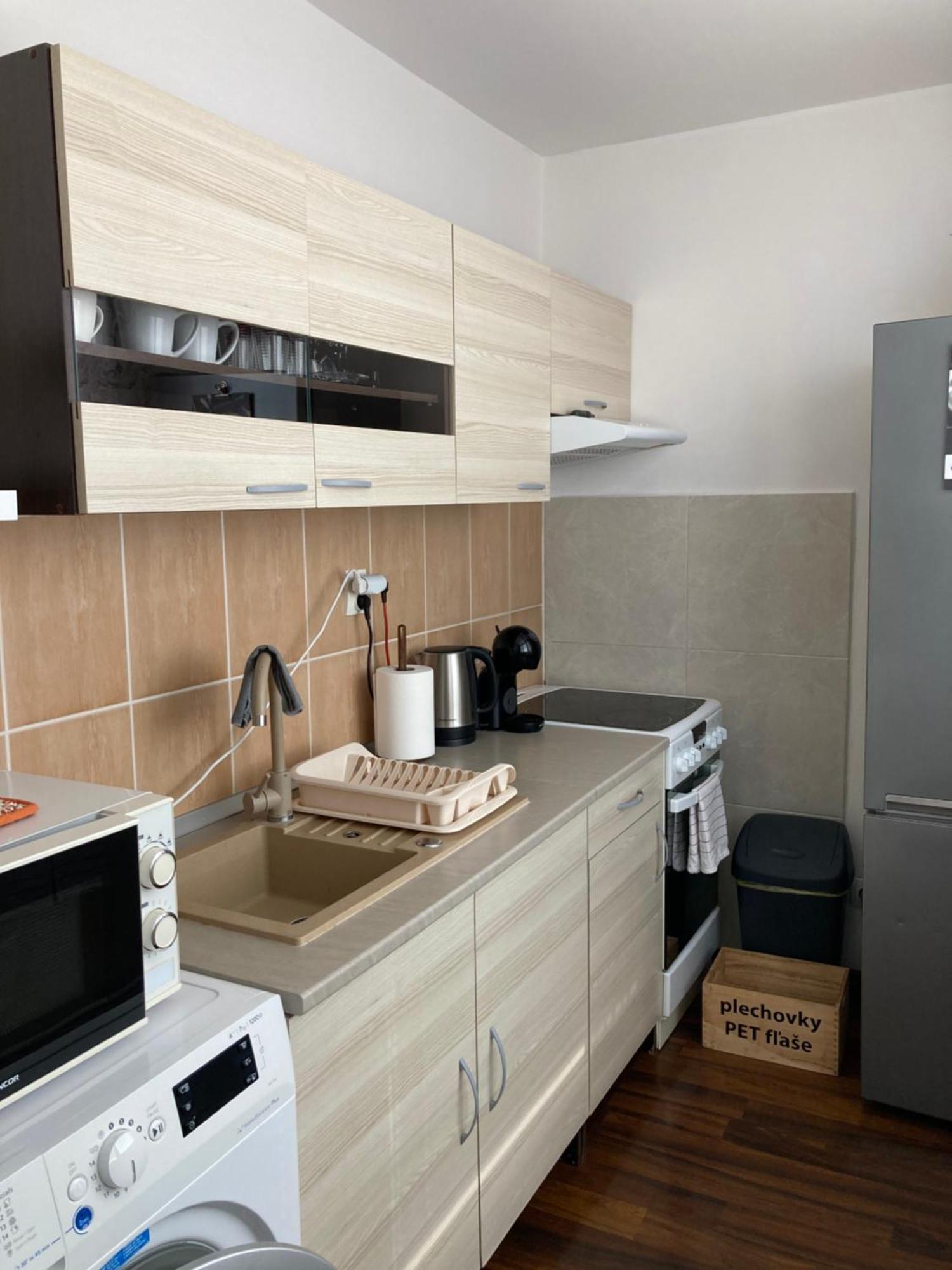 Apartman Zemplin Михаловце Екстериор снимка